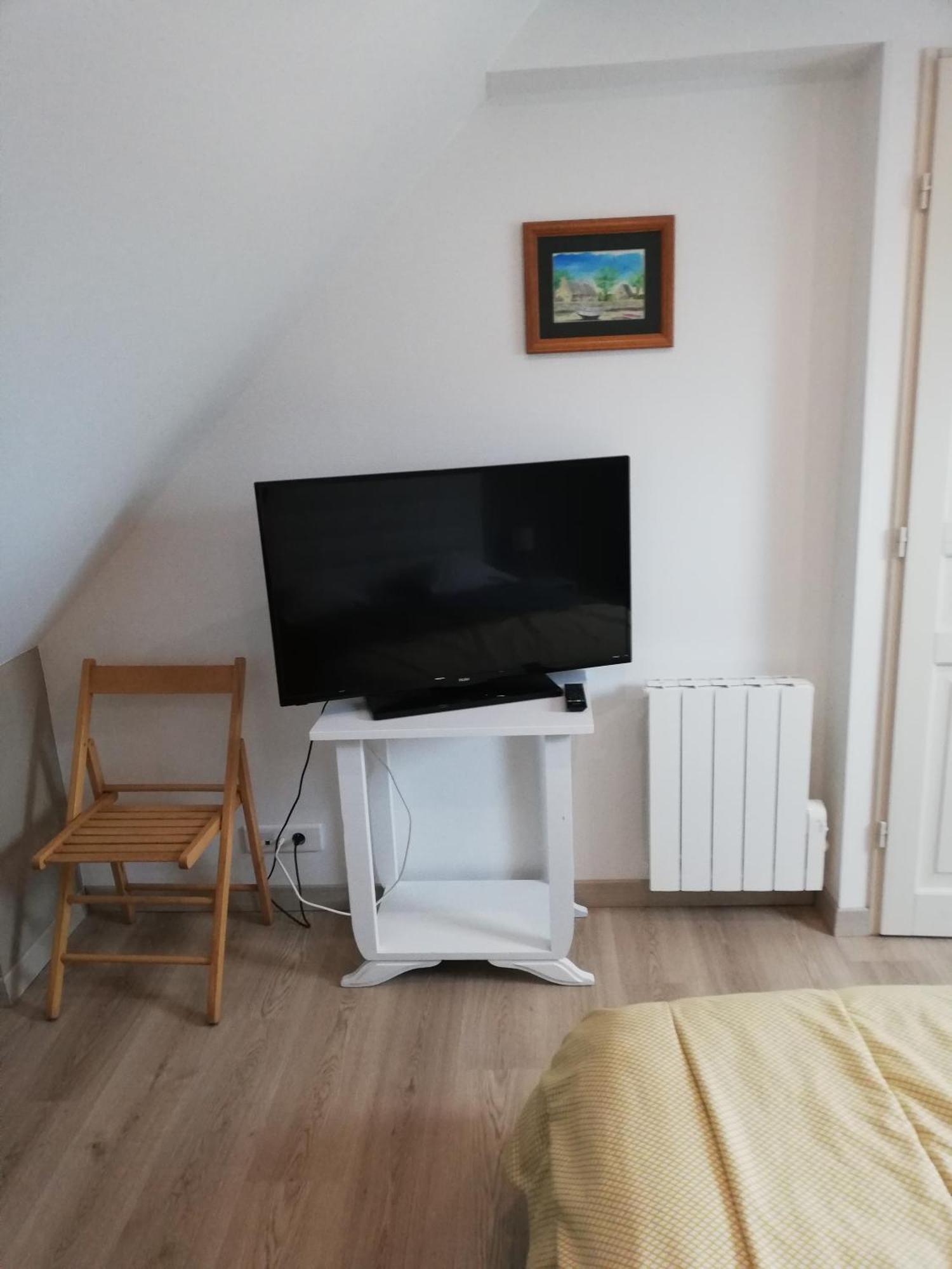 Maison récente, deux chambres, à 10 minutes en voiture des plages Moëlan-sur-Mer Esterno foto