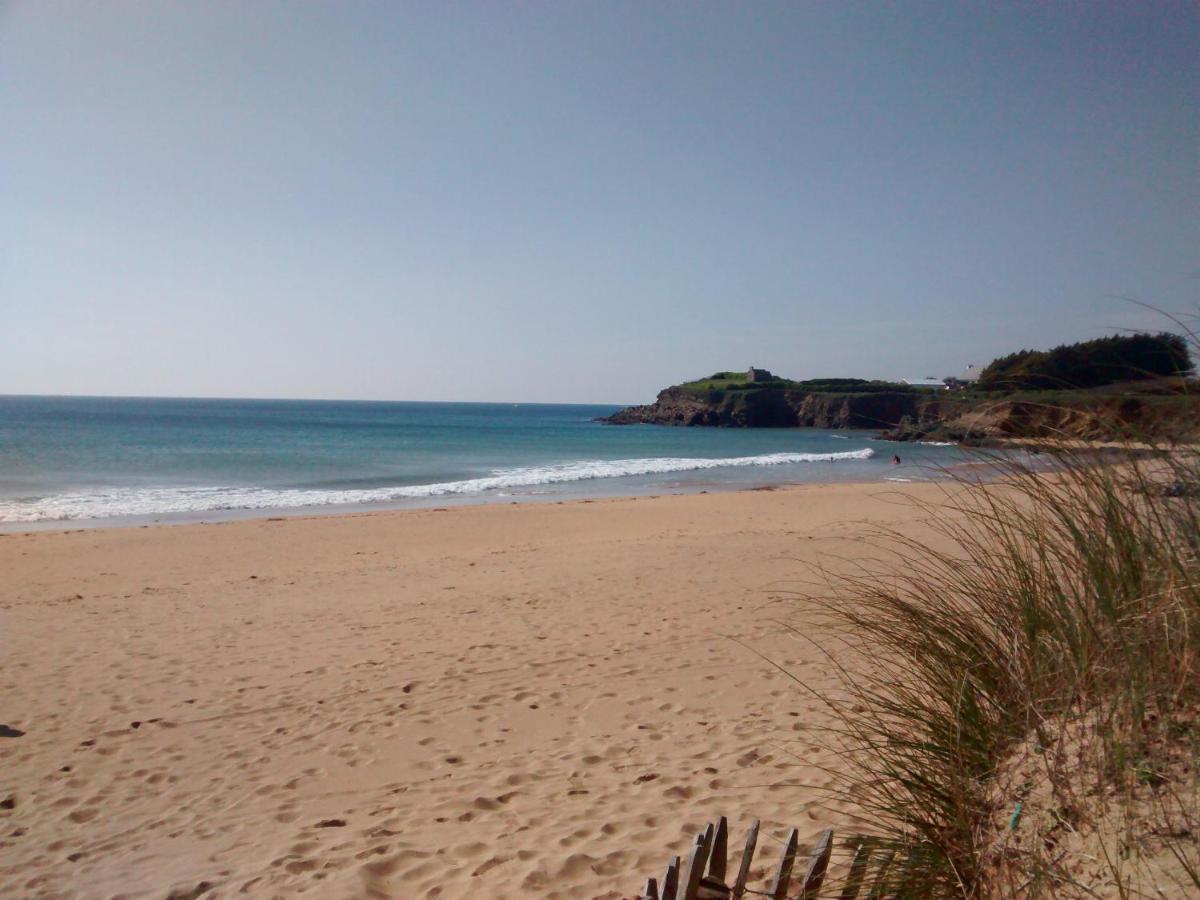 Maison récente, deux chambres, à 10 minutes en voiture des plages Moëlan-sur-Mer Esterno foto
